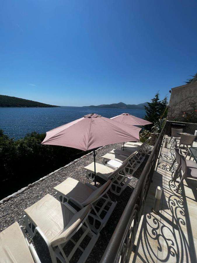 Vilena Apartmani Tivat Ngoại thất bức ảnh