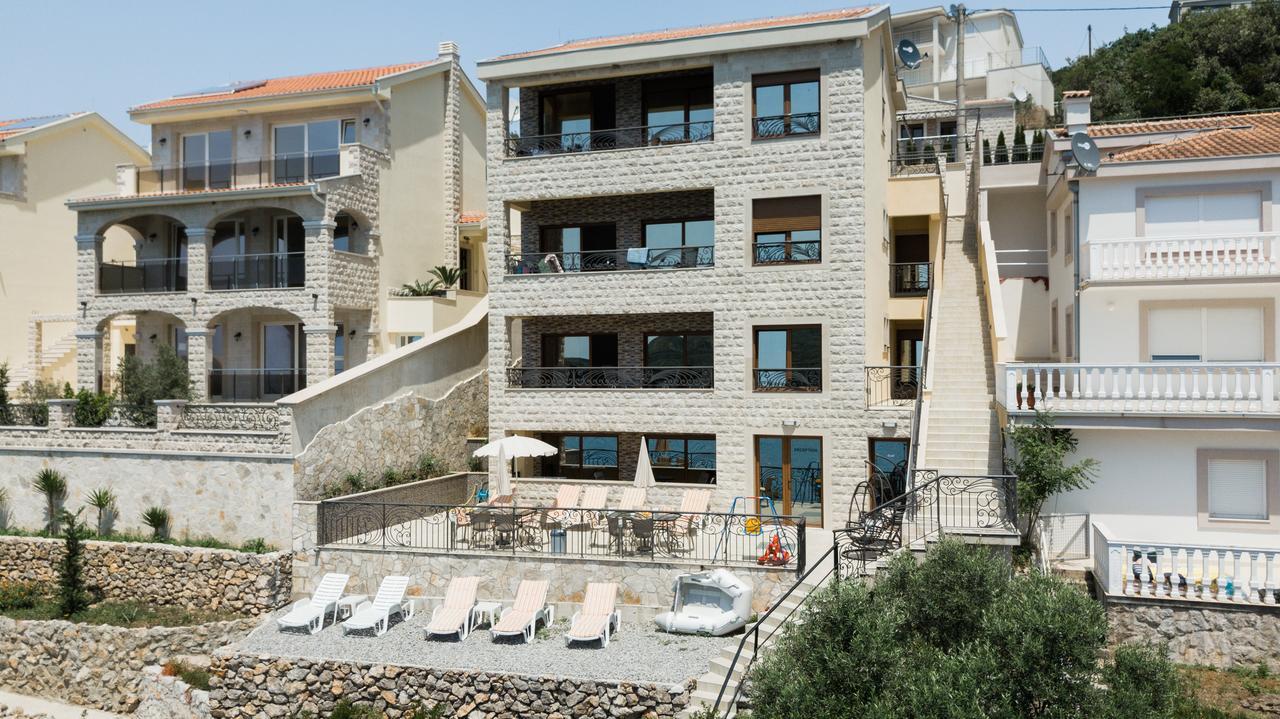 Vilena Apartmani Tivat Ngoại thất bức ảnh